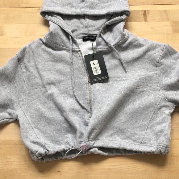 PrettyLittleThing Tops - 🔥 Pretty Little Thing Crop Hoodie NWT